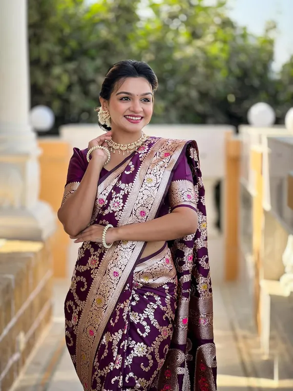 Women_Banarasi_Silk_Blend_Saree_With_Blouse_Piece