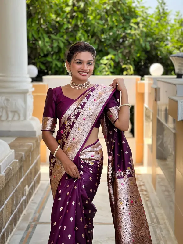 Banarasi_Silk_Kanjivaram_Saree_With_Blouse_Piece