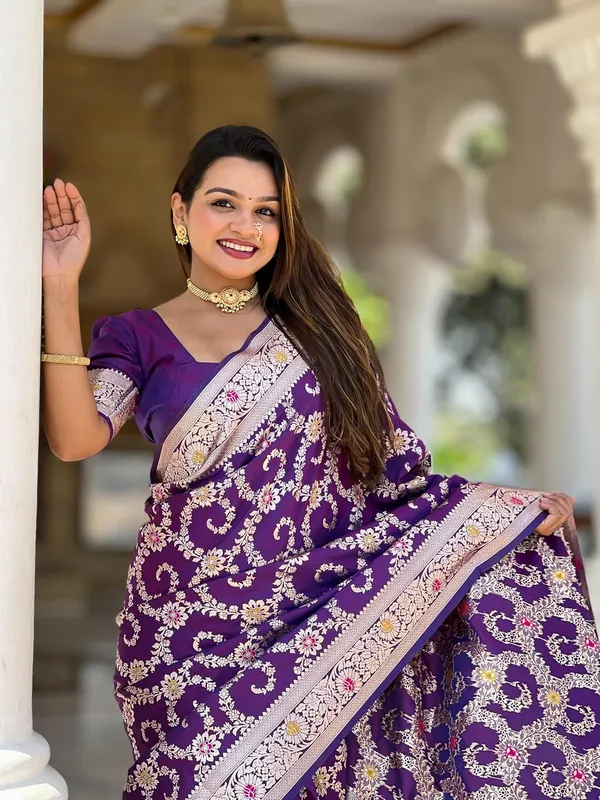 Banarasi_Silk_Blend_Saree_With_Blouse_Piece