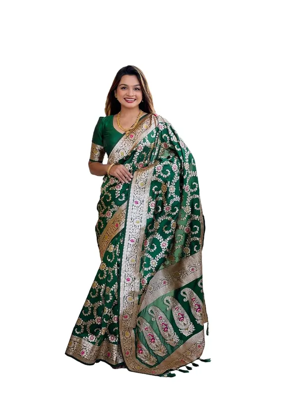 Banarasi_Silk_Blend_Woven_Saree_With_Blouse_Piece