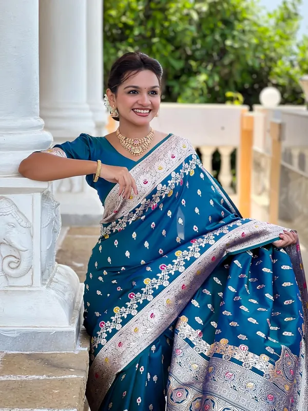 Banarasi_Silk_Kanjivaram_Saree_With_Blouse_Piece