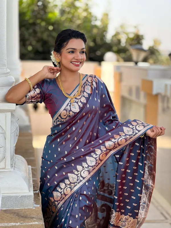 Banarasi_Silk_Jacquard_Saree_With_Blouse_Piece