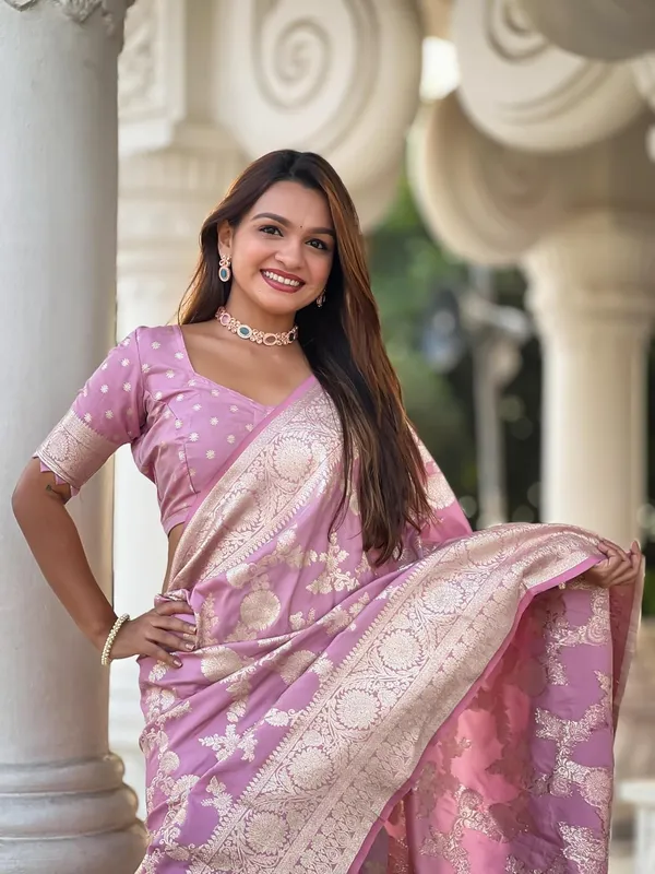 Banarasi_Silk_Jacquard_Saree_With_Blouse_Piece