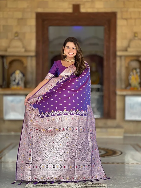 Banarasi_Silk_Kanjivaram_Saree_With_Blouse_Piece