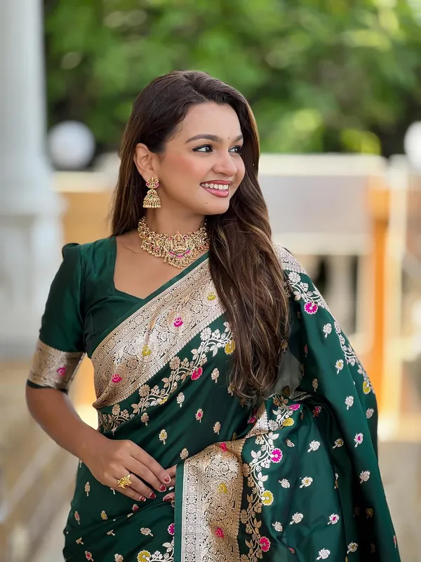Banarasi_Silk_Kanjivaram_Saree_With_Blouse_Piece