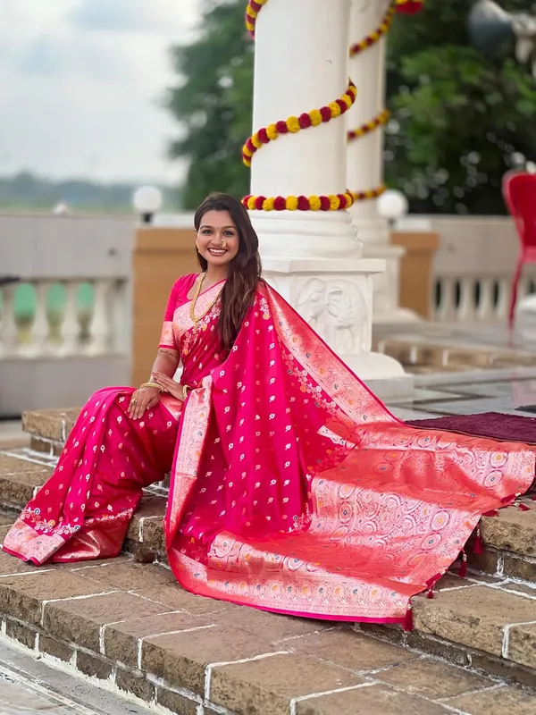 Banarasi_Silk_Kanjivaram_Saree_With_Blouse_Piece