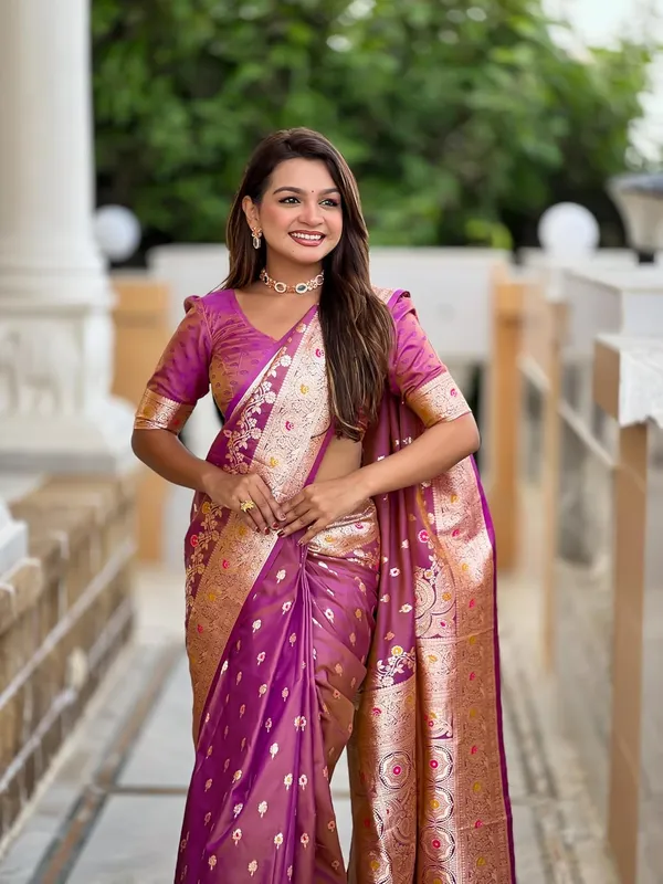Banarasi_Silk_Kanjivaram_Saree_With_Blouse_Piece