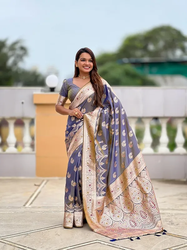 Banarasi_Silk_Jacquard_Saree_With_Blouse_Piece