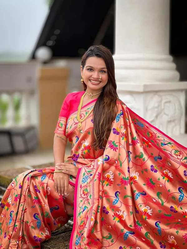 Women_Litchi_Silk_Paithani_Jacquard_Saree_With_Unstitched_Blouse_Piece