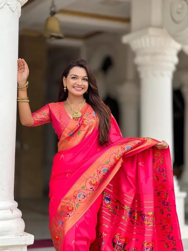 Women_Litchi_Silk_Paithani_Jacquard_Saree_With_Blouse_Piece