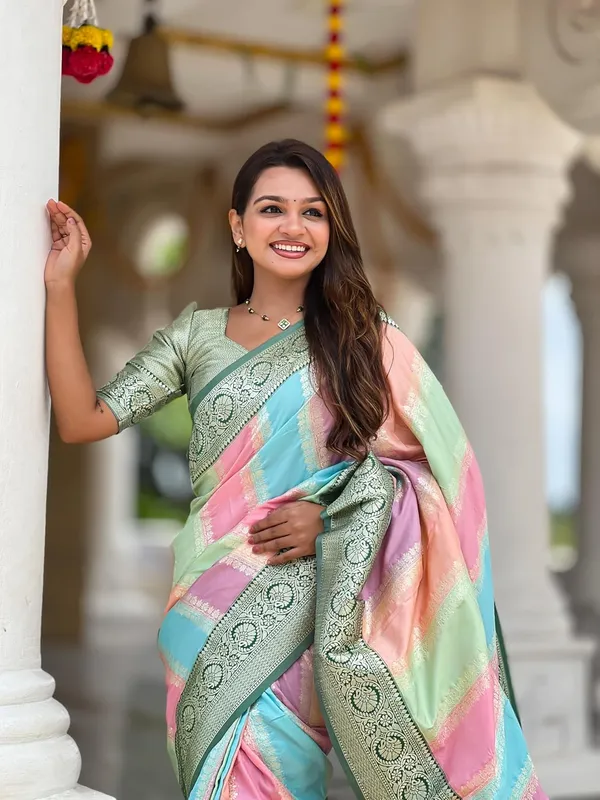 Women_Litchi_Silk_Jacquard_Saree_With_Blouse_Piece