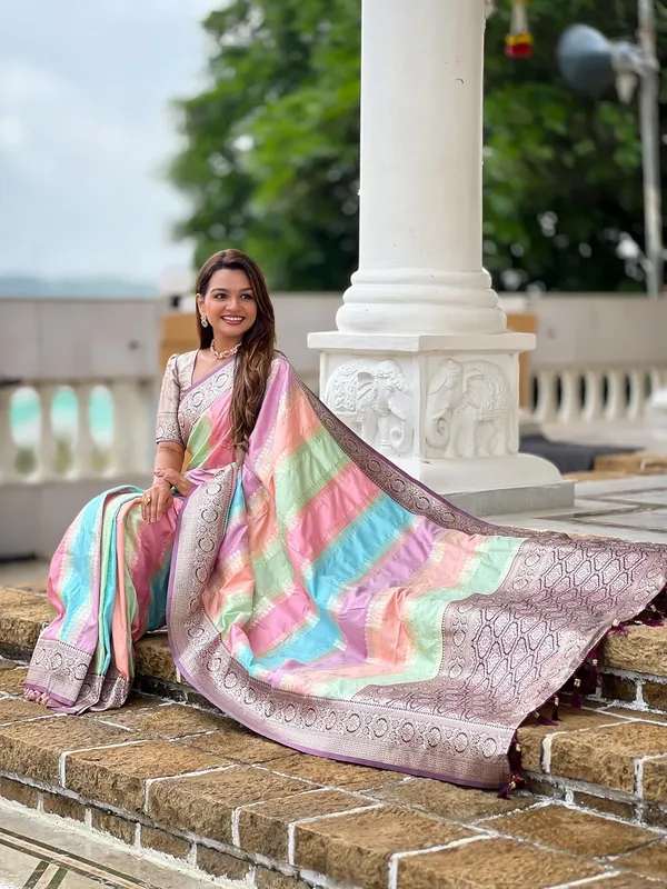 Women_Litchi_Silk_Jacquard_Saree_With_Blouse_Piece