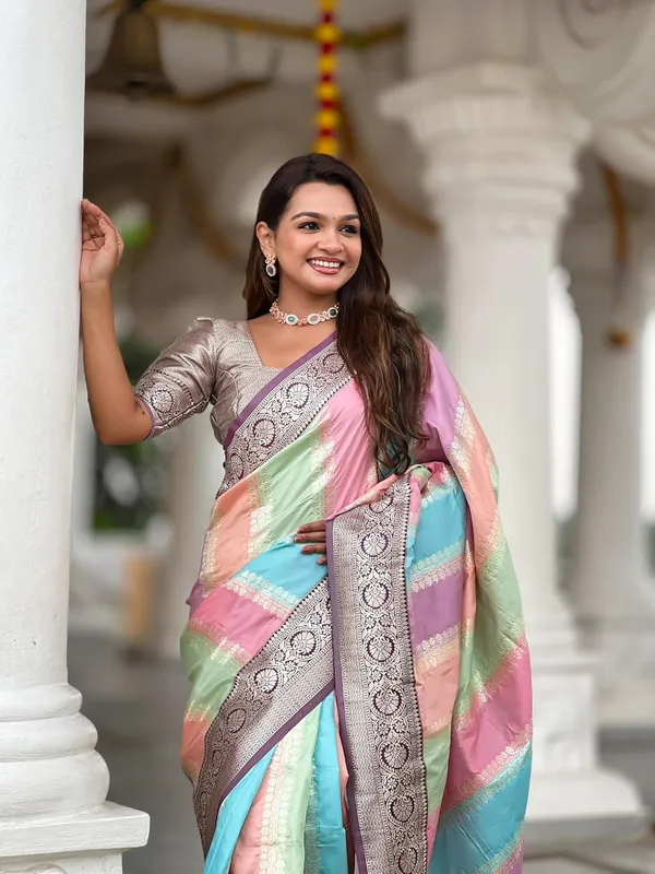 Women_Litchi_Silk_Jacquard_Saree_With_Blouse_Piece