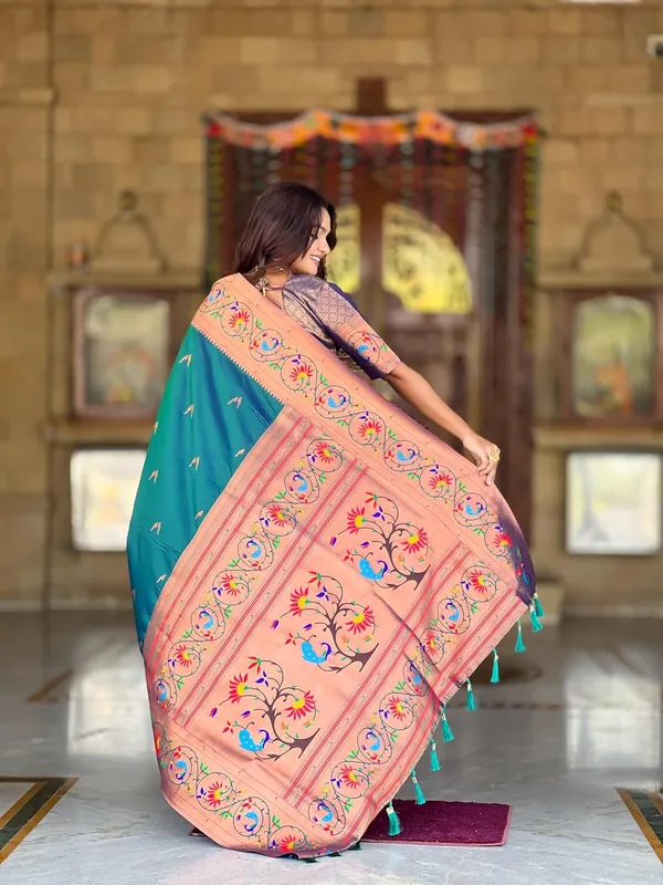 Women_Litchi_Silk_Paithani_Jacquard_Saree_With_Blouse_Piece