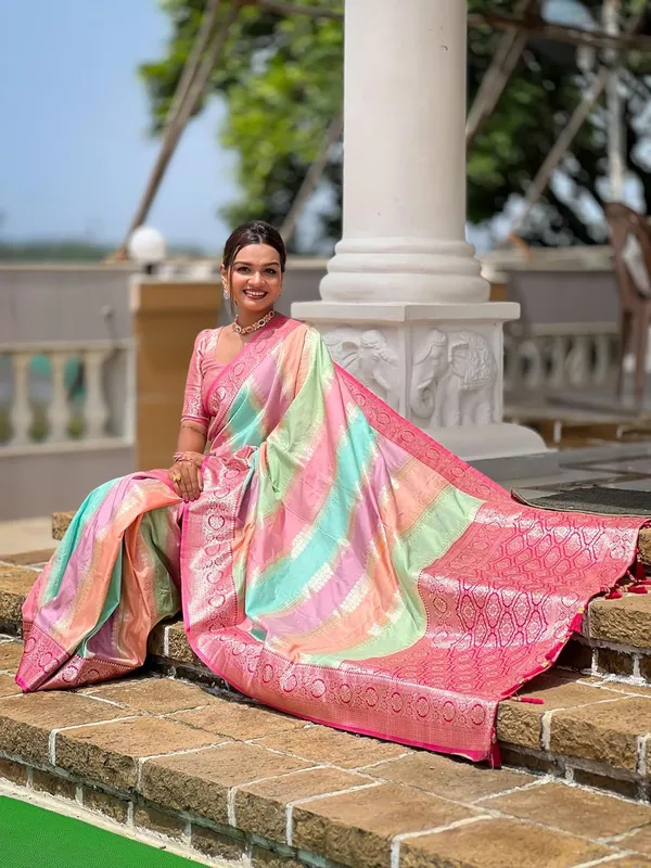 Women_Litchi_Silk_Jacquard_Saree_With_Blouse_Piece
