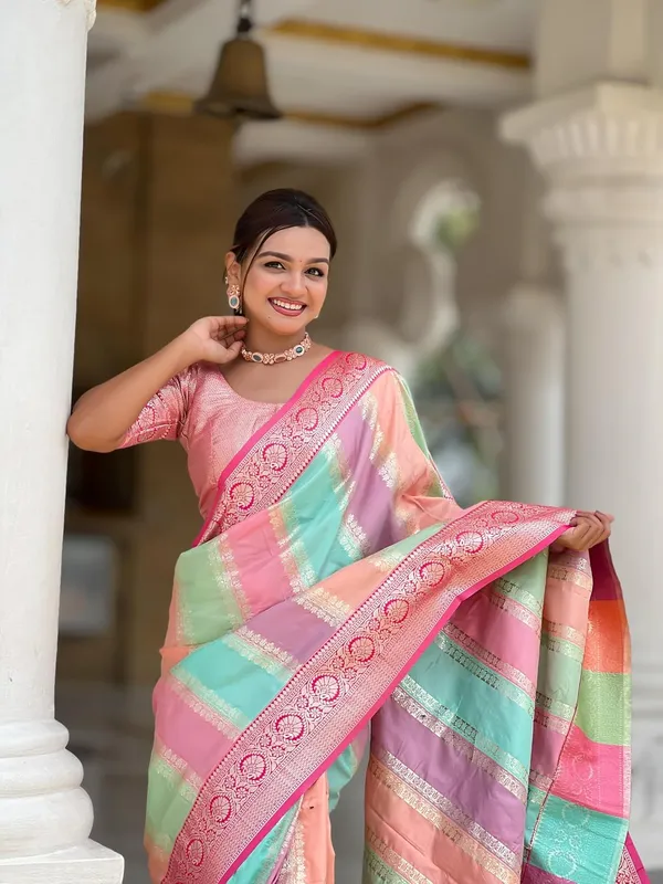 Women_Litchi_Silk_Jacquard_Saree_With_Blouse_Piece