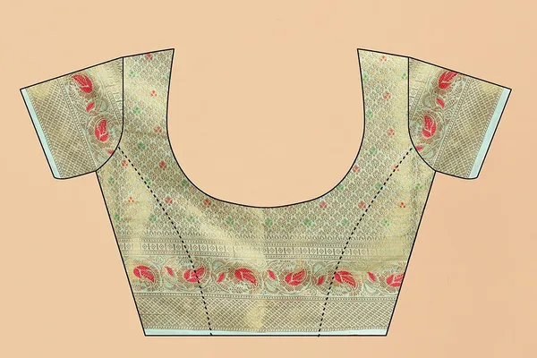 Women_Banarasi_Silk_Saree_With_Blouse_Piece