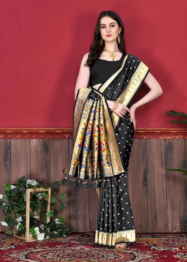 Women_Paithani_Silk_Saree_With_Blouse_Piece
