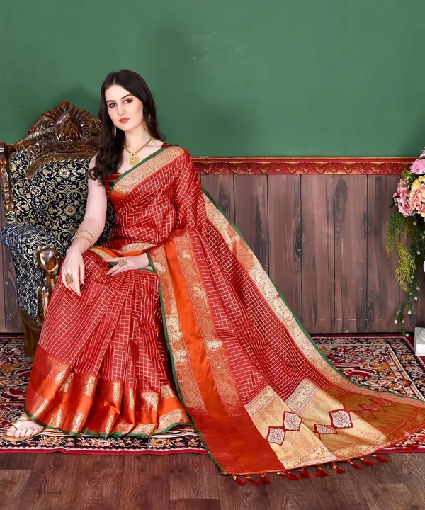 Women_Paithani_Silk_Blend_Woven_Saree_With_Unstitched_Blouse_Piece