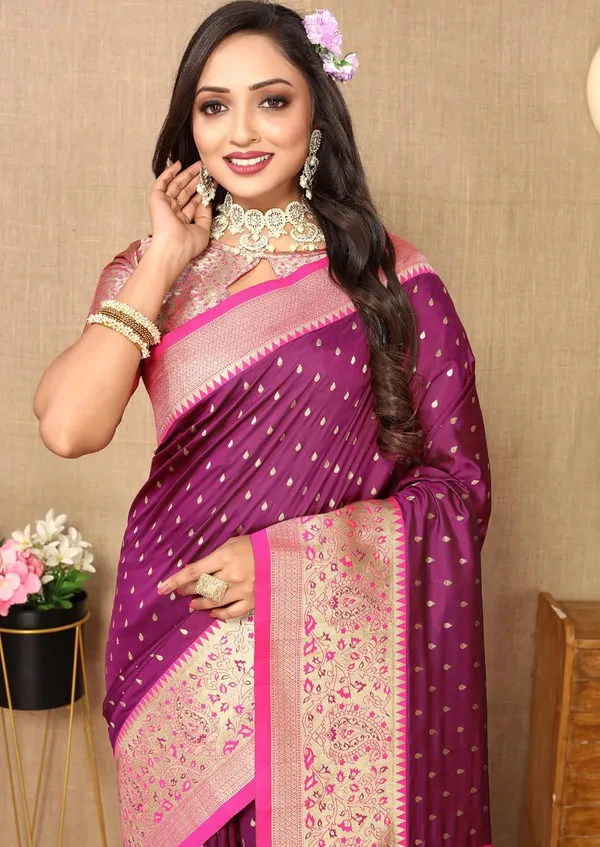 Women_Lichi_Silk_Kanjivaram_Saree_With_Unstitched_Blouse_Piece