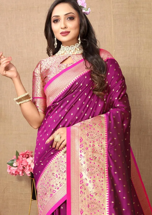 Women_Lichi_Silk_Kanjivaram_Saree_With_Unstitched_Blouse_Piece