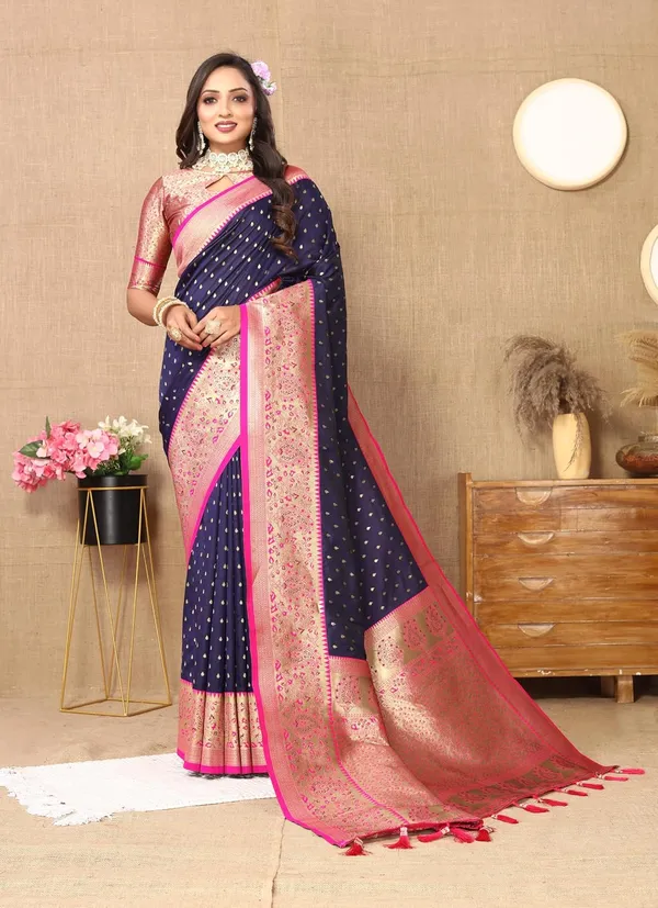 Women_Lichi_Silk_Kanjivaram_Saree_With_Unstitched_Blouse_Piece