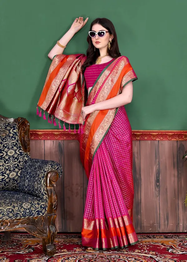 Women_Paithani_Silk_Blend_Woven_Saree_With_Unstitched_Blouse_Piece