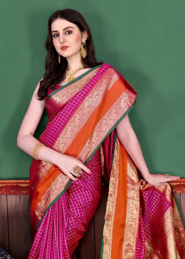 Women_Paithani_Silk_Blend_Woven_Saree_With_Unstitched_Blouse_Piece