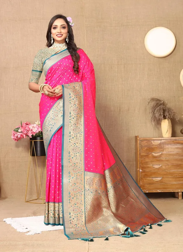 Women_Paithani_Lichi_Silk_Kanjivaram_Saree_With_Unstitched_Blouse_Piece