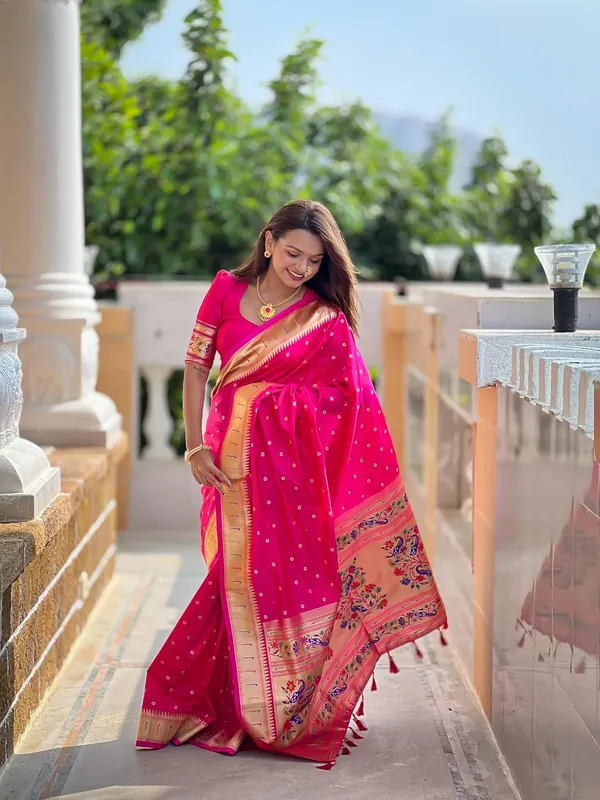 Women_Litchi_Silk_Paithani_Saree_With_Blouse_Piece