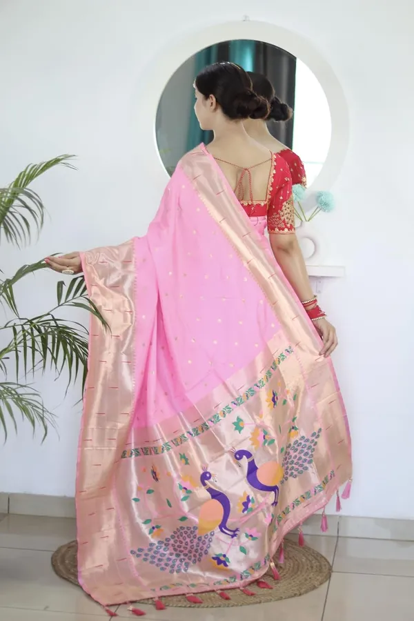 Women_Lichi_Silk_Kanjivaram_Saree_With_Blouse_Piece