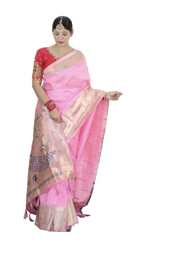 Women_Lichi_Silk_Kanjivaram_Saree_With_Blouse_Piece