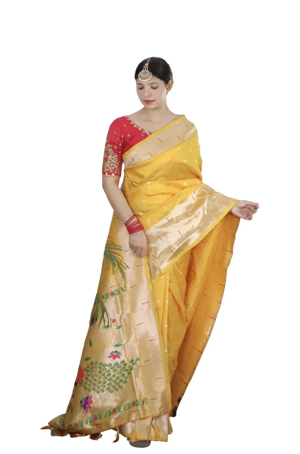 Women_Lichi_Silk_Kanjivaram_Saree_With_Unstitched_Blouse_Piece