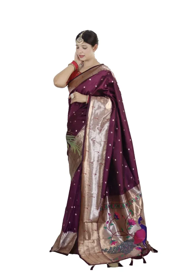 Women_Lichi_Silk_Kanjivaram_Saree_With_Blouse_Piece