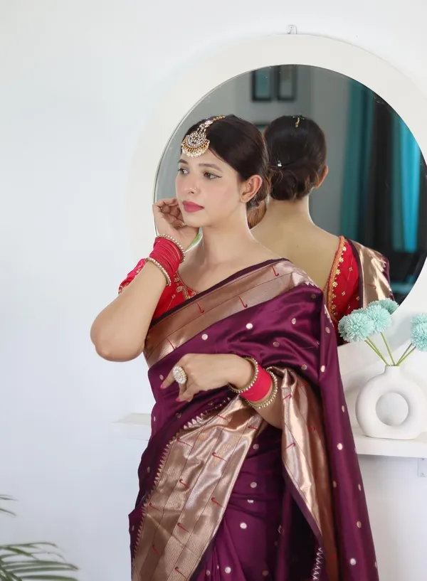 Women_Lichi_Silk_Kanjivaram_Saree_With_Blouse_Piece