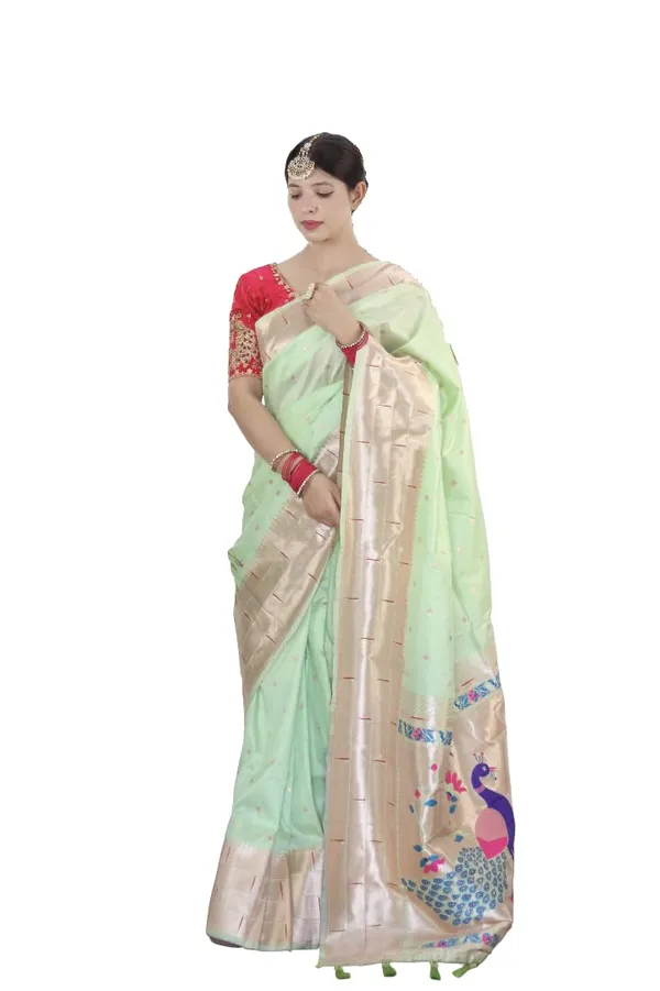 Women_Lichi_Silk_Kanjivaram_Saree_With_Unstitched_Blouse_Piece