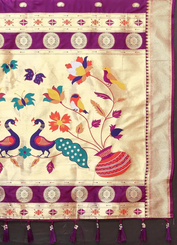Women_Paithani_Lichi_Silk_Kanjivaram_Saree_With_Unstitched_Blouse_Piece