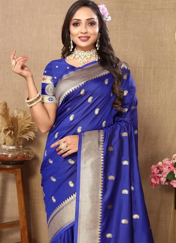 Women_Lichi_Silk_Kanjivaram_Saree_With_Blouse_Piece