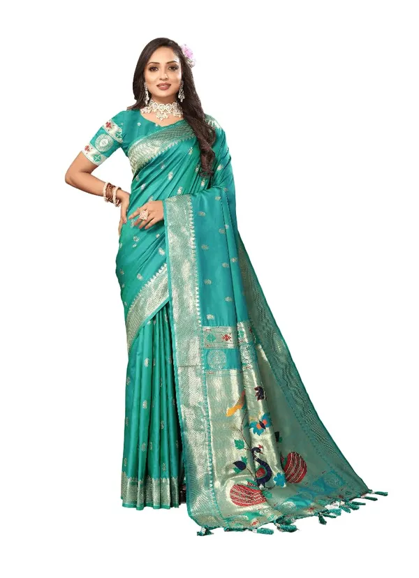 Women_Paithani_Lichi_Silk_Kanjivaram_Saree_With_Blouse_Piece