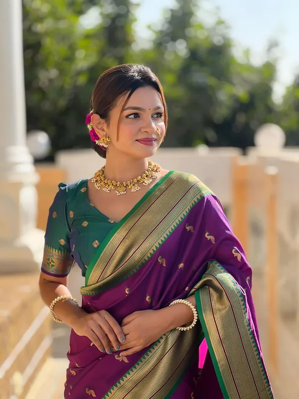 Women_Lichi_Silk_Kanjivaram_Saree_With_Blouse_Piece