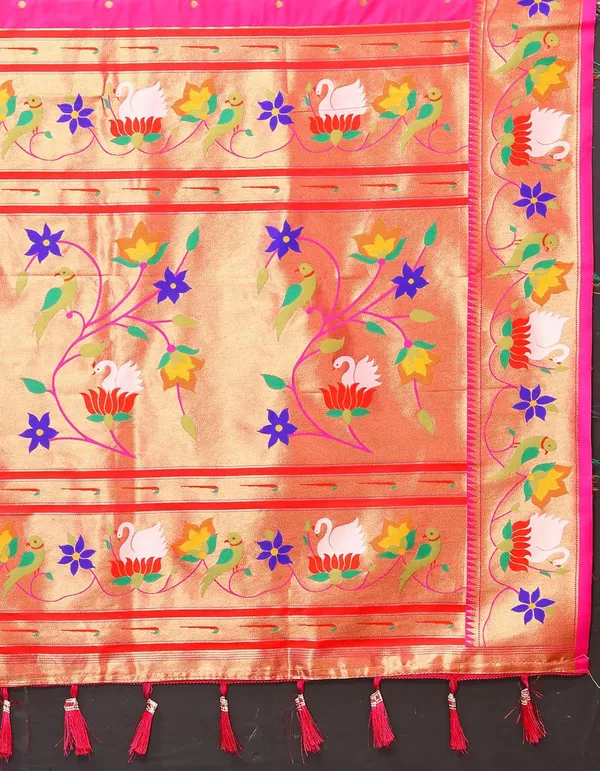 WoMensilk_Paithani_Saree_With_Blouse_Piece