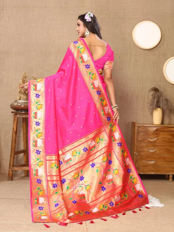WoMensilk_Paithani_Saree_With_Blouse_Piece
