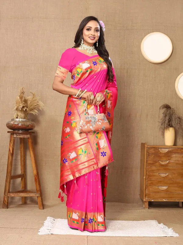 WoMensilk_Paithani_Saree_With_Blouse_Piece