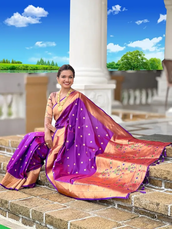 WoMensilk_Blend_Paithani_Saree_With_Unstitched_Blouse_Piece