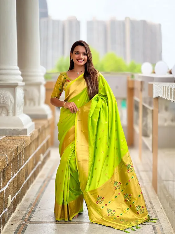 WoMensilk_Blend_Paithani_Saree_With_Unstitched_Blouse_Piece