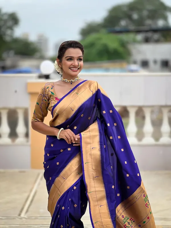 WoMensilk_Blend_Paithani_Saree_With_Unstitched_Blouse_Piece