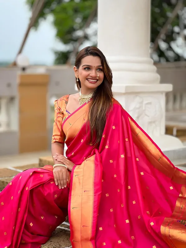 WoMensilk_Blend_Paithani_Saree_With_Unstitched_Blouse_Piece