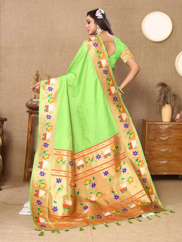 WoMensilk_Paithani_Saree_With_Blouse_Piece