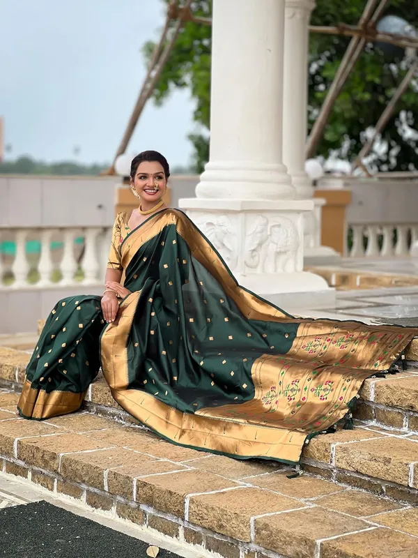 WoMensilk_Blend_Paithani_Saree_With_Unstitched_Blouse_Piece