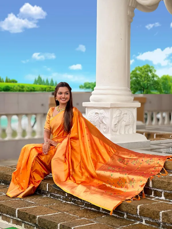 WoMensilk_Blend_Paithani_Saree_With_Unstitched_Blouse_Piece